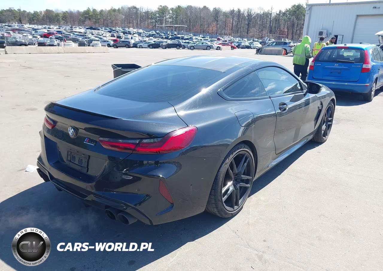 2022 BMW M8 Competition VIN:WBSAE0C02NCG97416 - 4