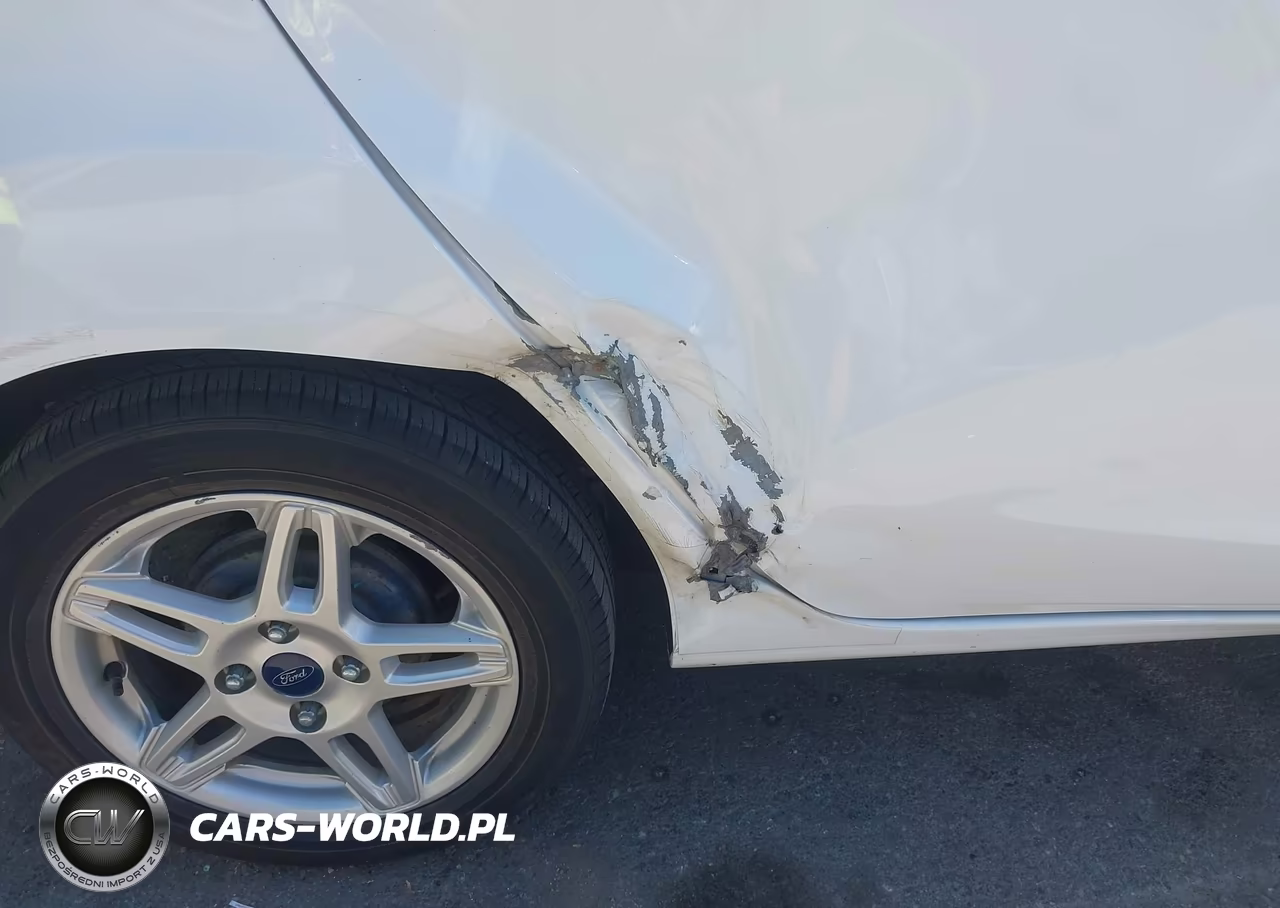 2018 Ford Fiesta Se VIN:3FADP4EJ6JM120461 - 6
