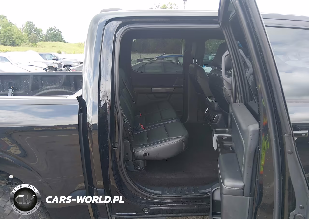 2021 Ford F-150 Xlt VIN:1FTFW1E81MFB06831 - 8