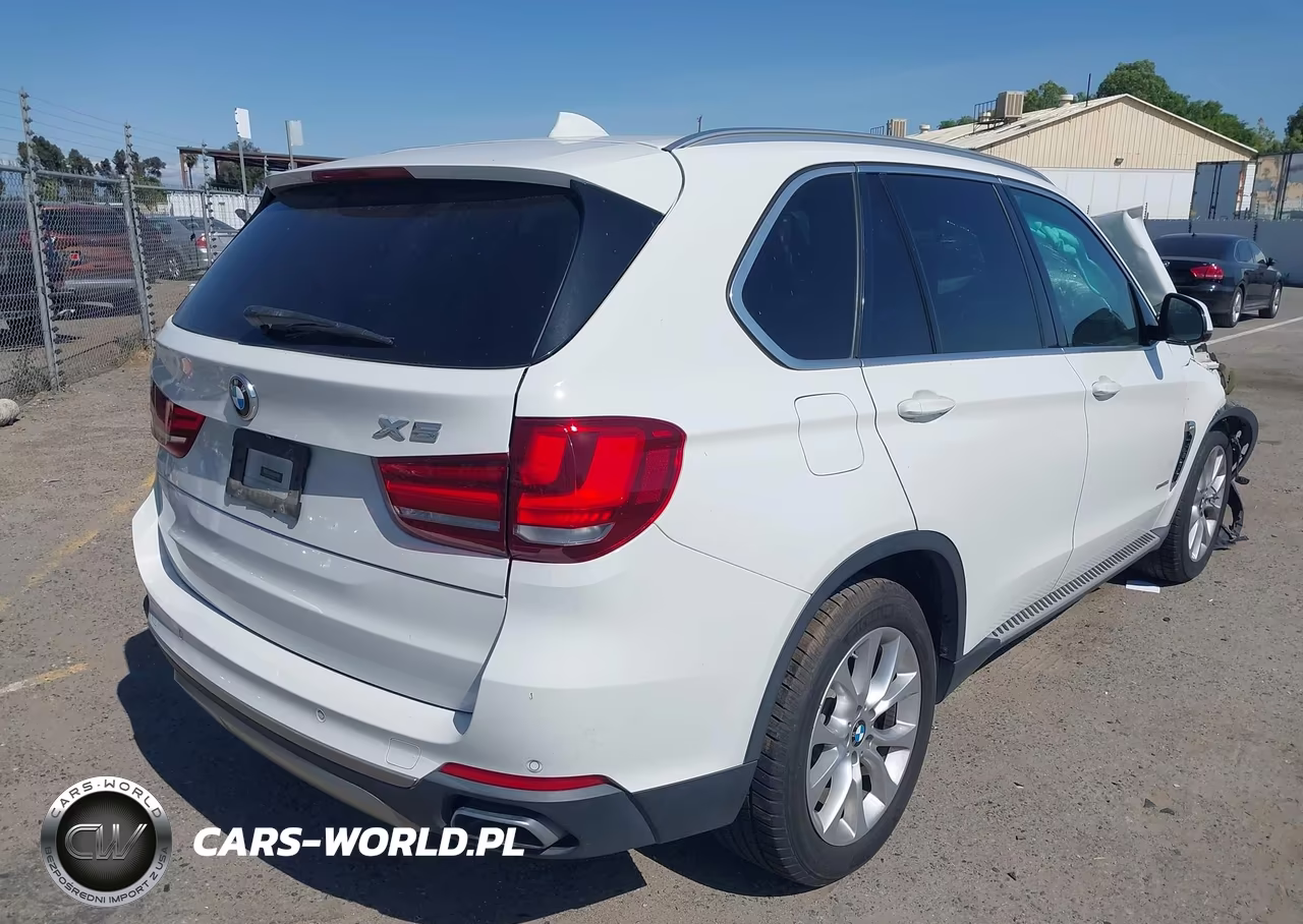 2018 BMW X5 Sdrive35I VIN:5UXKR2C56J0Z18319 - 4
