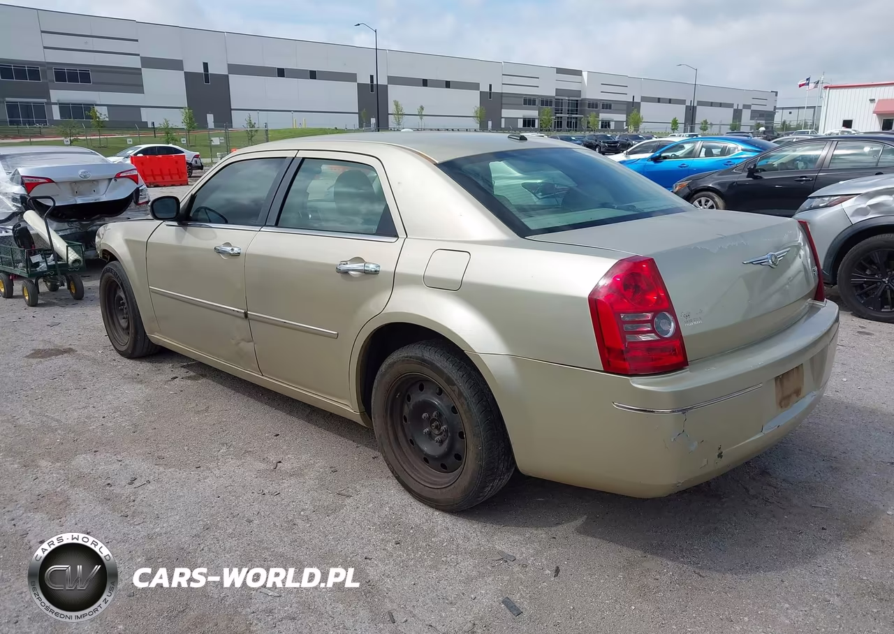 2010 Chrysler 300 Touring-Signature Series-Executive Series VIN:2C3CA5CV4AH218104 - 3