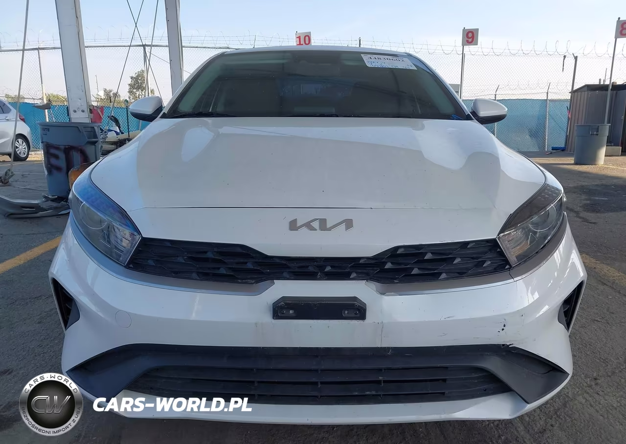 2023 Kia Forte Lxs VIN:3KPF24ADXPE671934 - 12