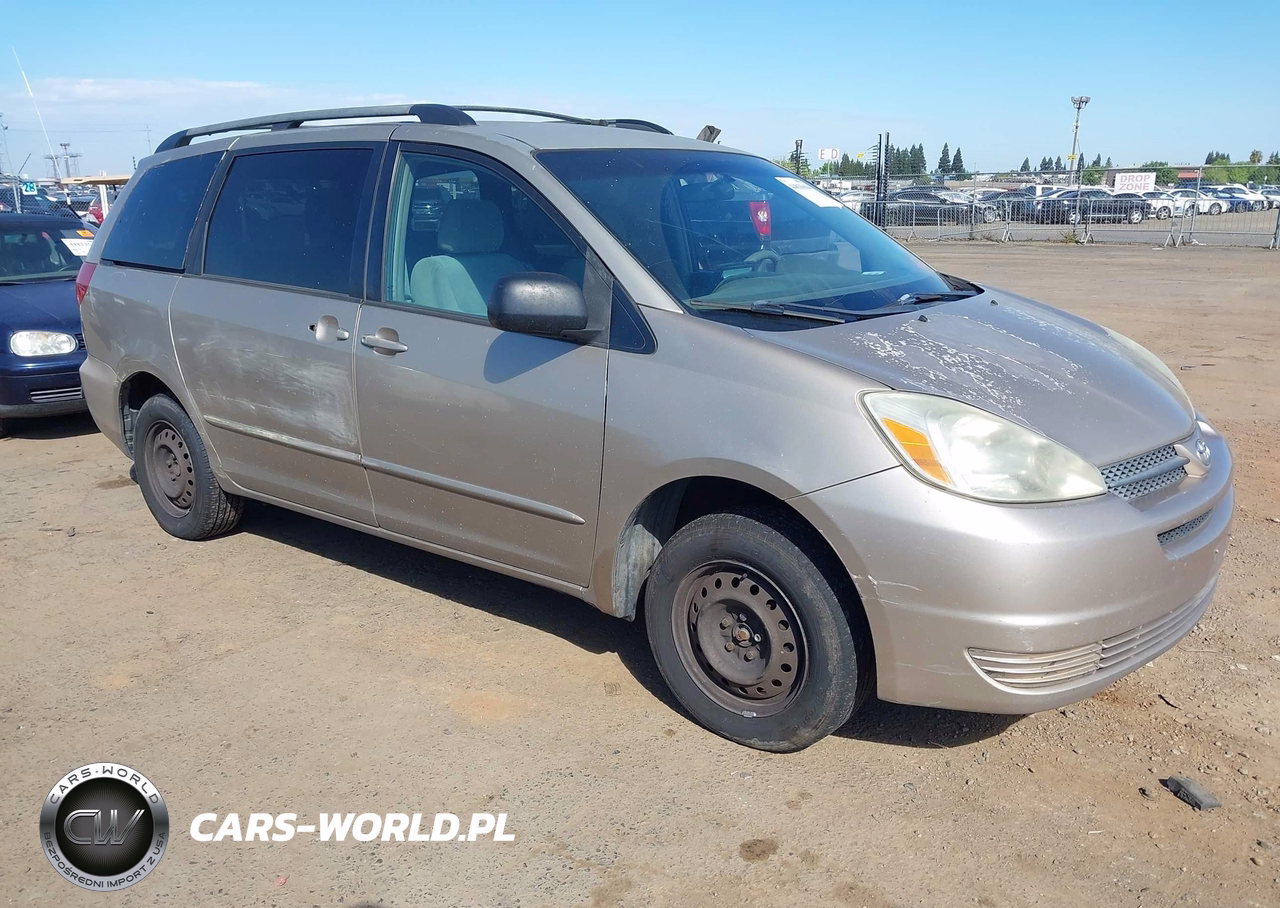 2004 Toyota Sienna Le