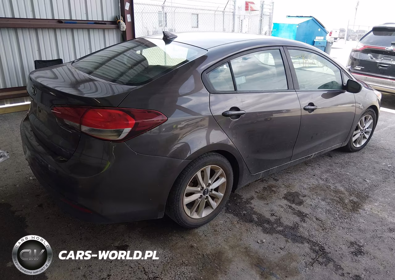2017 Kia Forte Lx VIN:3KPFL4A77HE082218 - 4