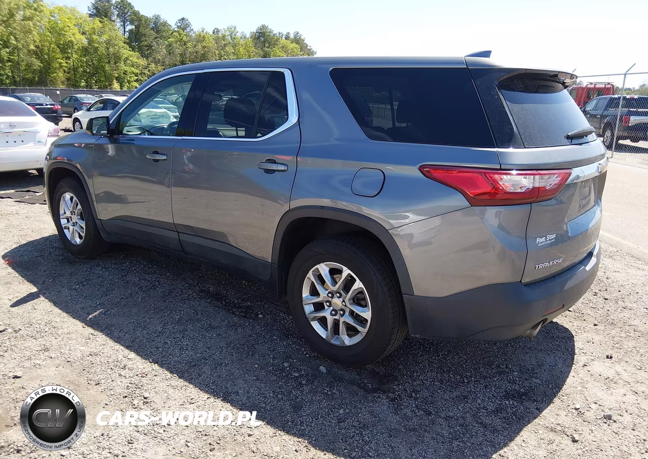 2020 Chevrolet Traverse Fwd Ls VIN:1GNERFKW4LJ311839 - 3