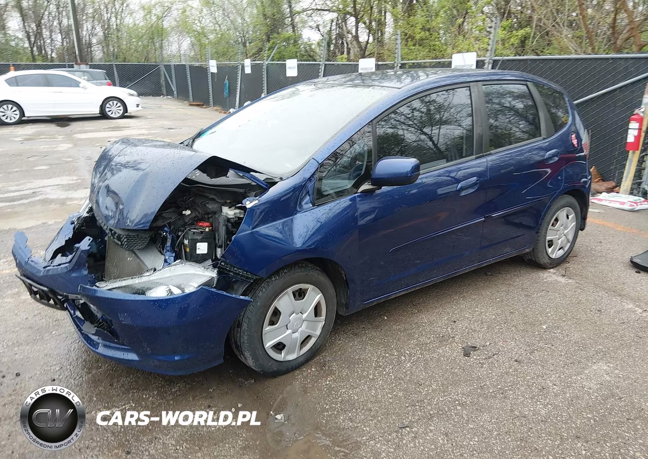 2013 Honda Fit VIN:JHMGE8H37DC076668 - 2