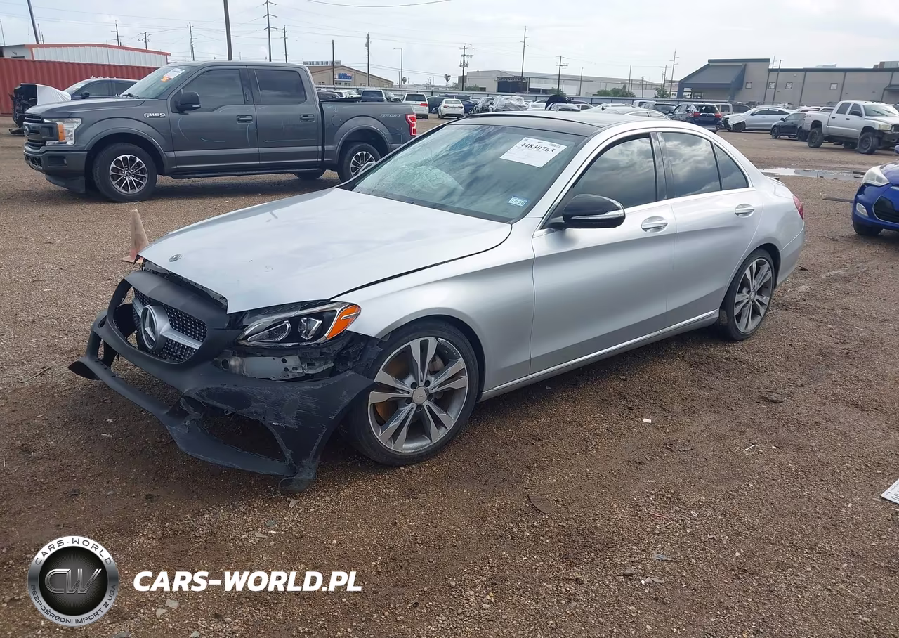 2015 Mercedes-Benz C 300 VIN:55SWF4JB2FU085206 - 2