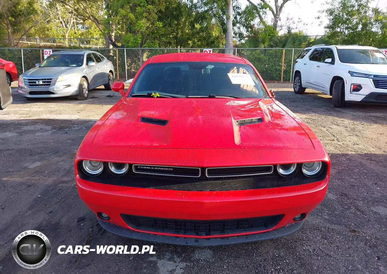2018 Dodge Challenger Sxt Plus VIN:2C3CDZAG4JH128177 - 12