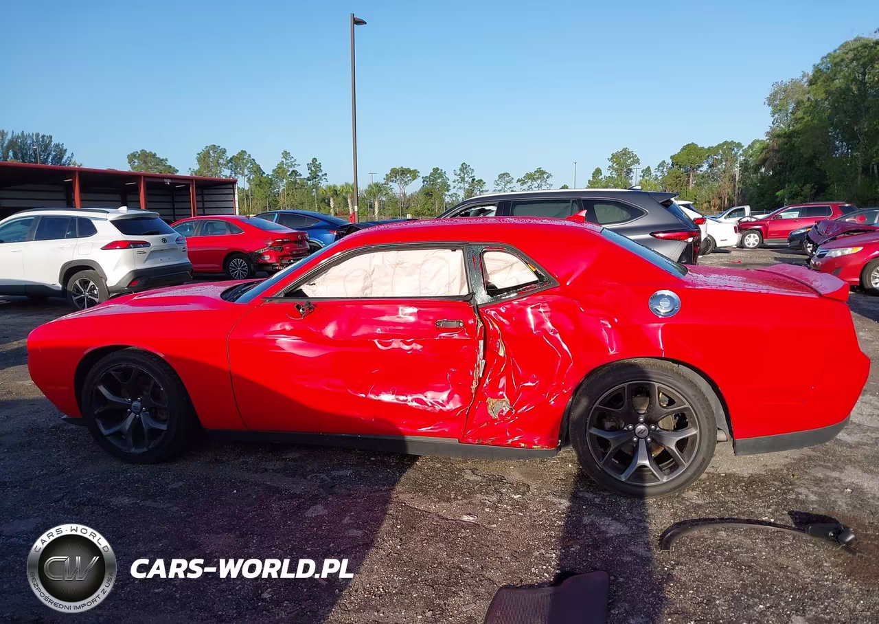 2018 Dodge Challenger Sxt Plus VIN:2C3CDZAG4JH128177 - 6