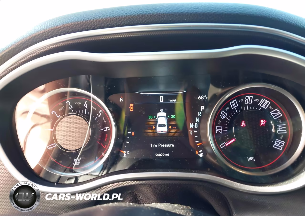 2018 Dodge Challenger Sxt Plus VIN:2C3CDZAG4JH128177 - 7