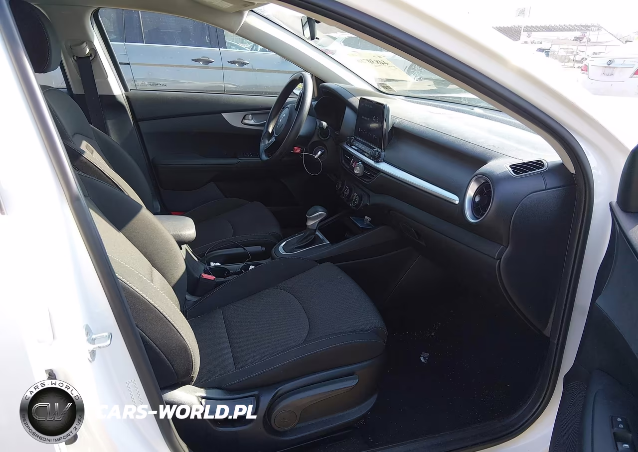 2022 Kia Forte Lxs VIN:3KPF24ADXNE479104 - 5