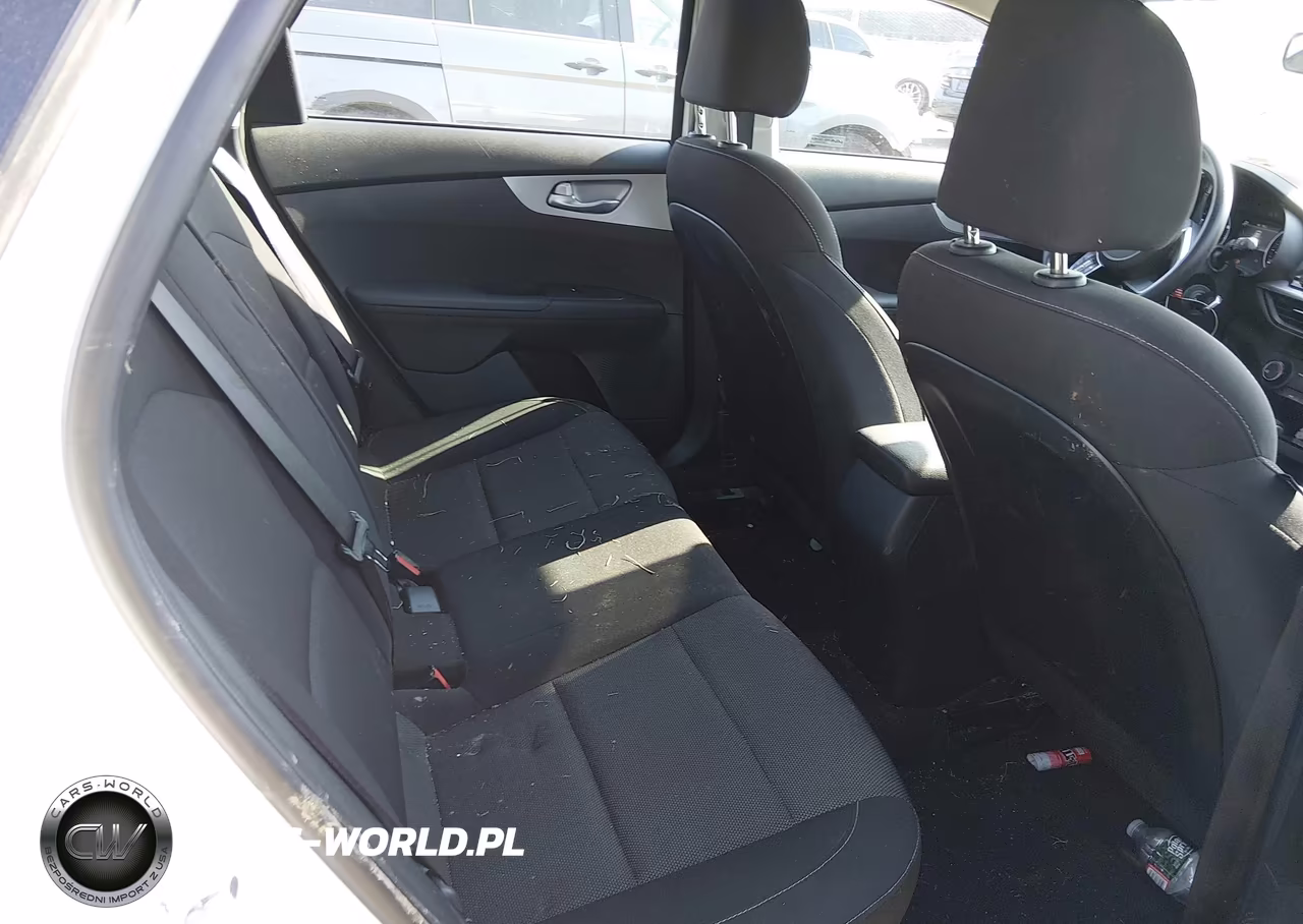 2022 Kia Forte Lxs VIN:3KPF24ADXNE479104 - 8