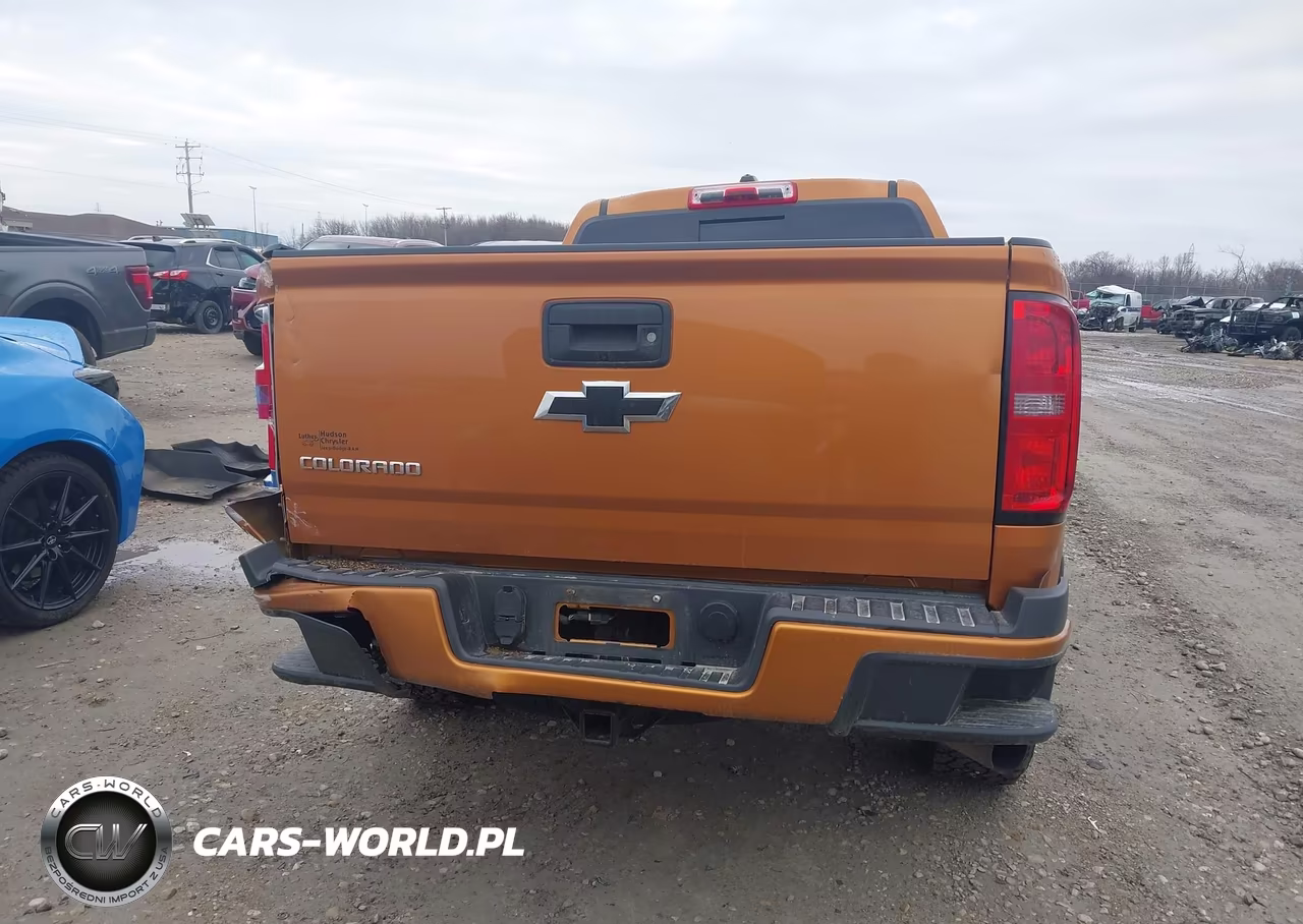 2017 Chevrolet Colorado Z71 VIN:1GCPTDE15H1321634 - 16