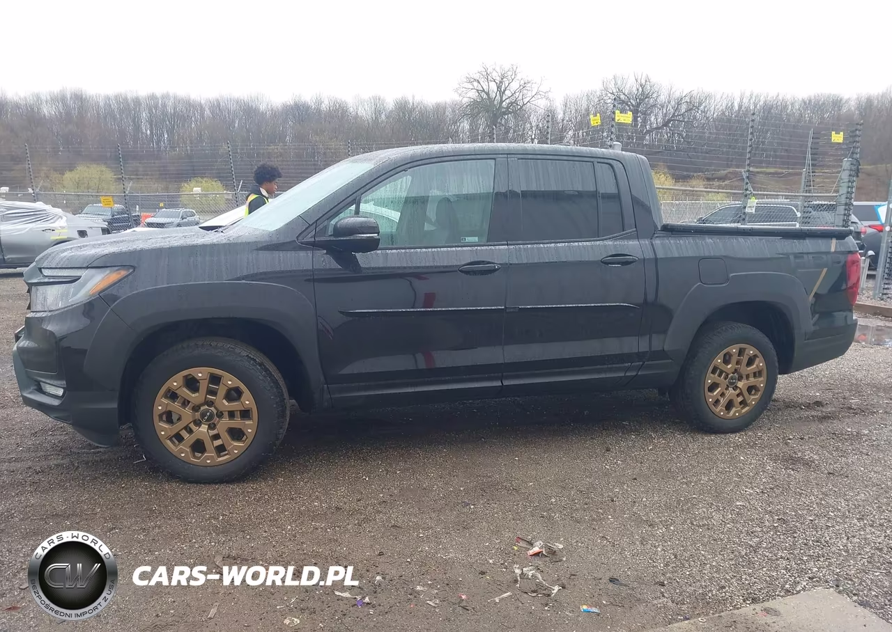 2022 Honda Ridgeline Black Edition VIN:5FPYK3F8XNB002351 - 14