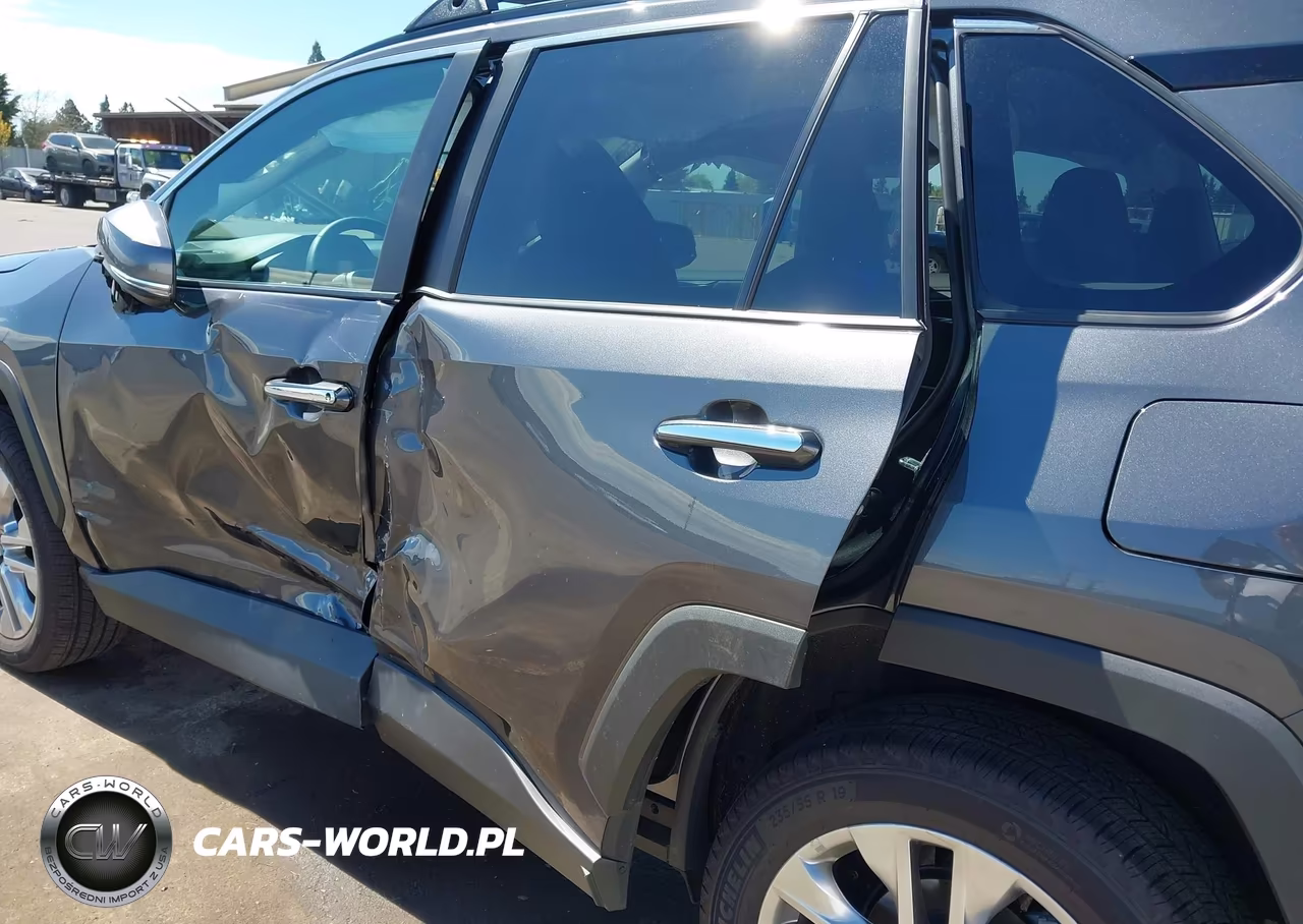 2025 Toyota Rav4 Limited VIN:2T3N1RFV1SW566953 - 6