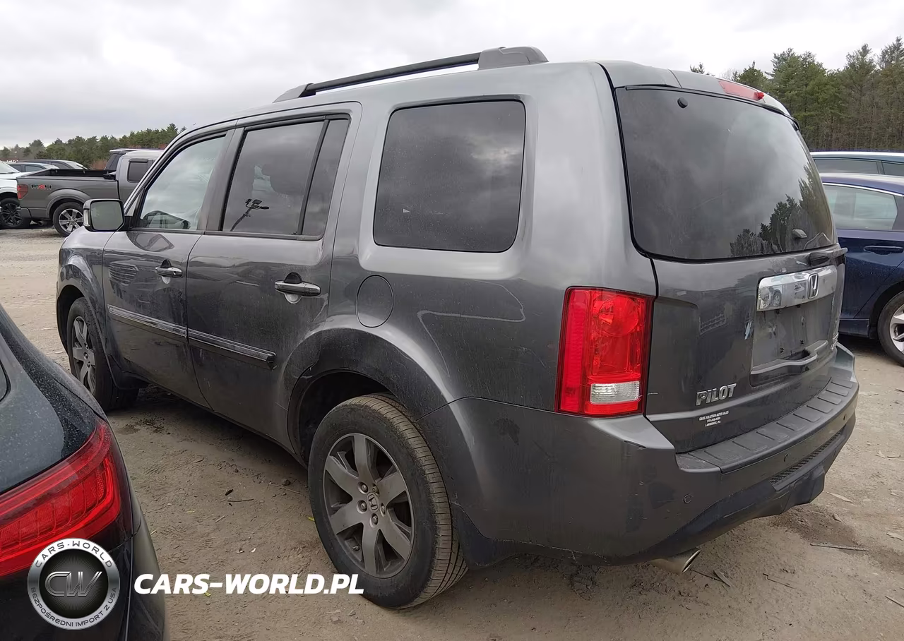 2012 Honda Pilot Touring VIN:5FNYF4H90CB067182 - 3