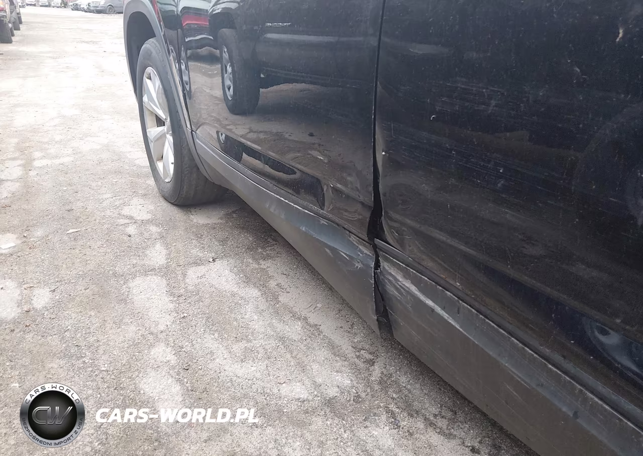 2018 Volkswagen Atlas 3.6L V6 Se VIN:1V2KR2CA8JC551984 - 6