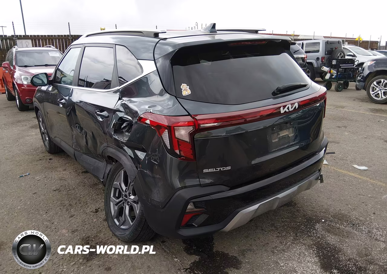2024 Kia Seltos S VIN:KNDEUCAA8R7488105 - 3