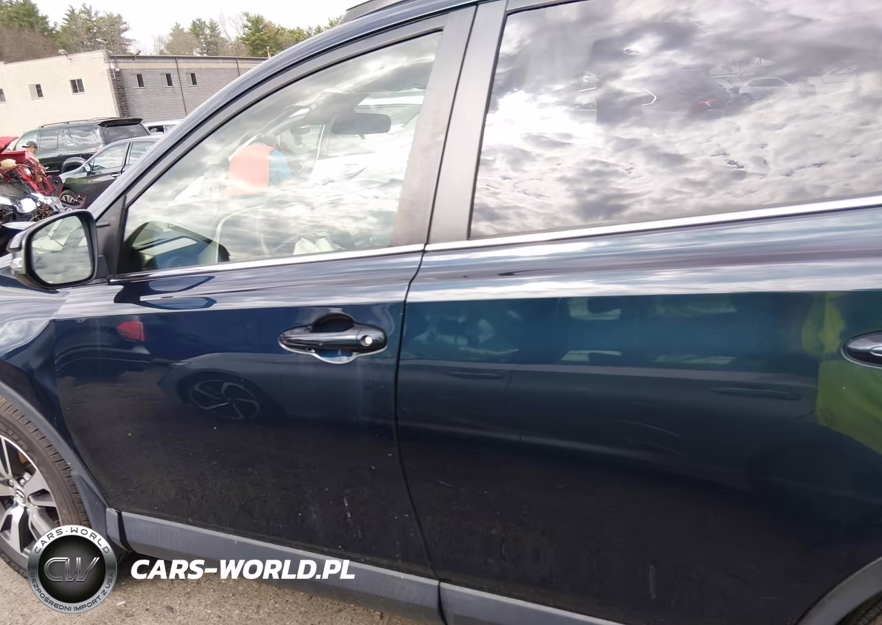 2018 Toyota Rav4 Xle VIN:JTMRFREV7JJ745225 - 15