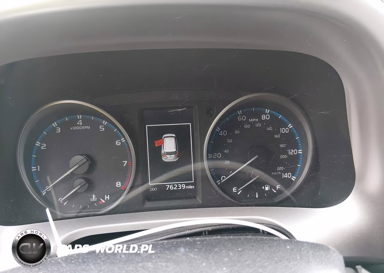 2018 Toyota Rav4 Xle VIN:JTMRFREV7JJ745225 - 16
