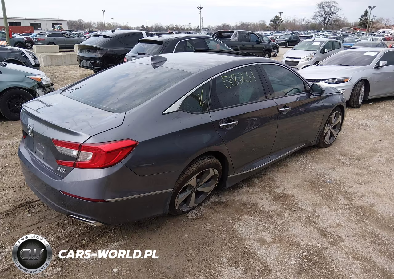 2019 Honda Accord Touring 2.0T VIN:1HGCV2F97KA012967 - 4