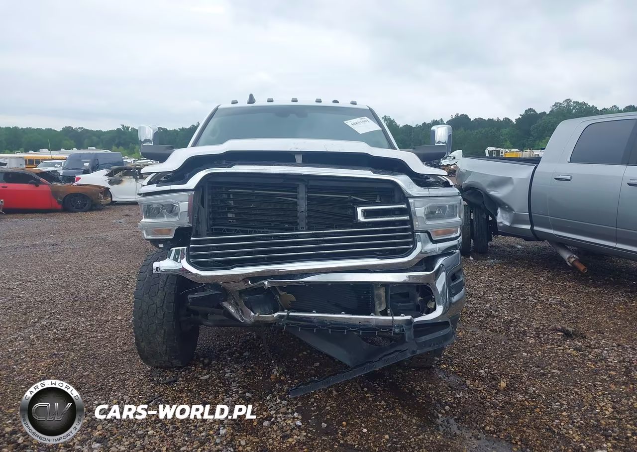 2022 Ram 3500 Laramie 4X4 8' Box VIN:3C63RRJL0NG195222 - 13
