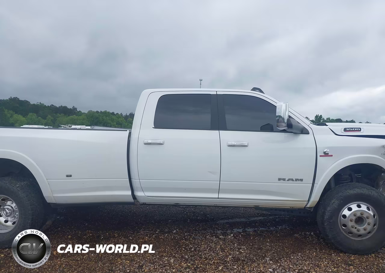 2022 Ram 3500 Laramie 4X4 8' Box VIN:3C63RRJL0NG195222 - 14