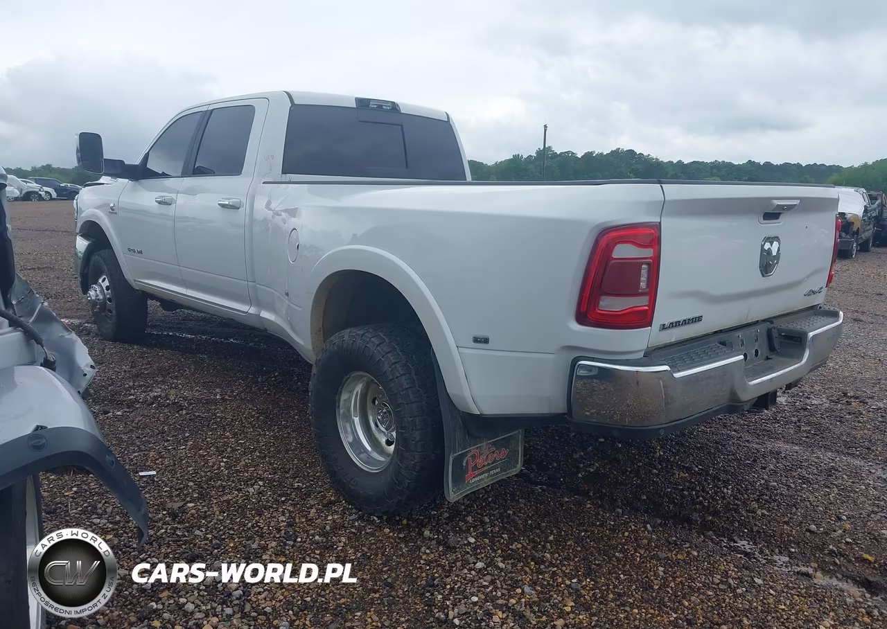 2022 Ram 3500 Laramie 4X4 8' Box VIN:3C63RRJL0NG195222 - 3