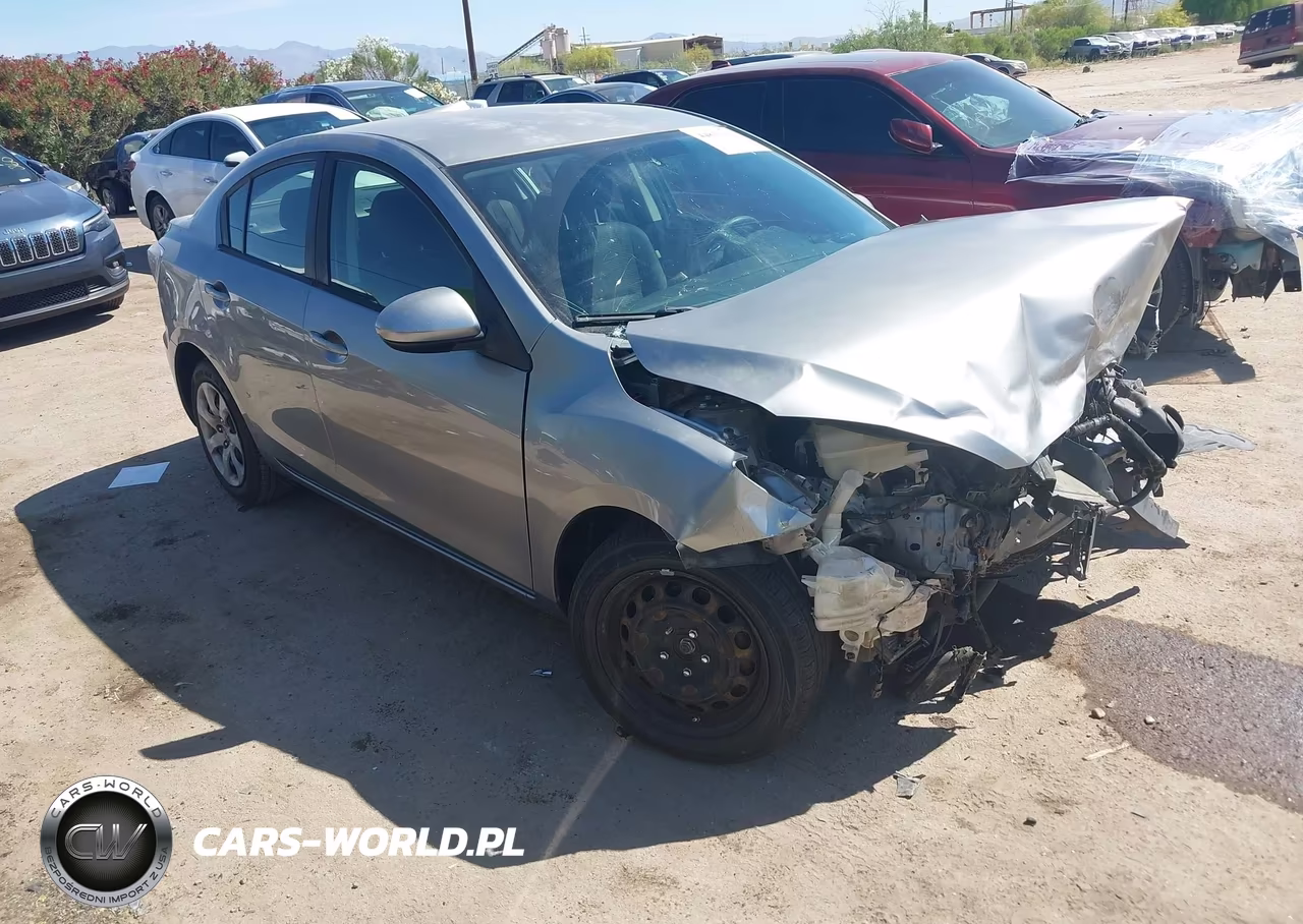 2013 Mazda Mazda3 I Sport
