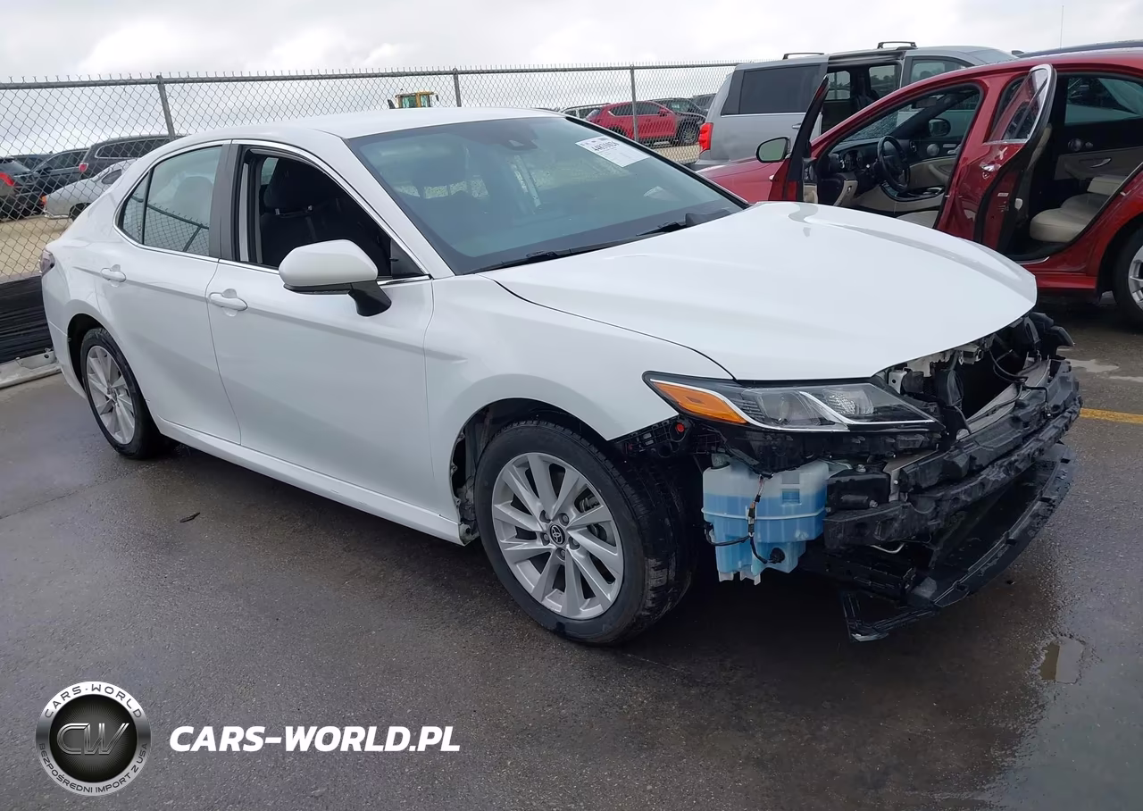 2024 TOYOTA CAMRY LE