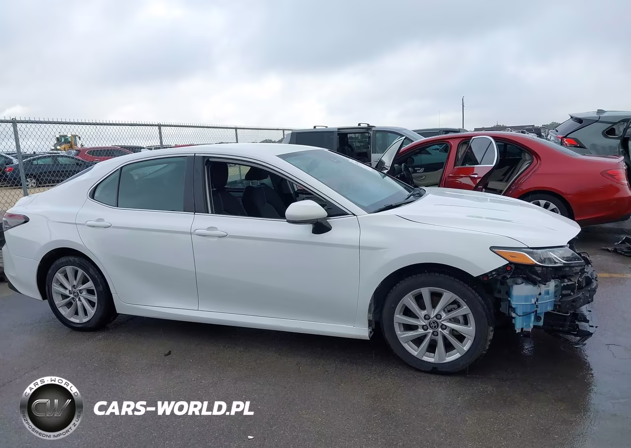 2024 TOYOTA CAMRY LE VIN:4T1C11AK6RU884401 - 14
