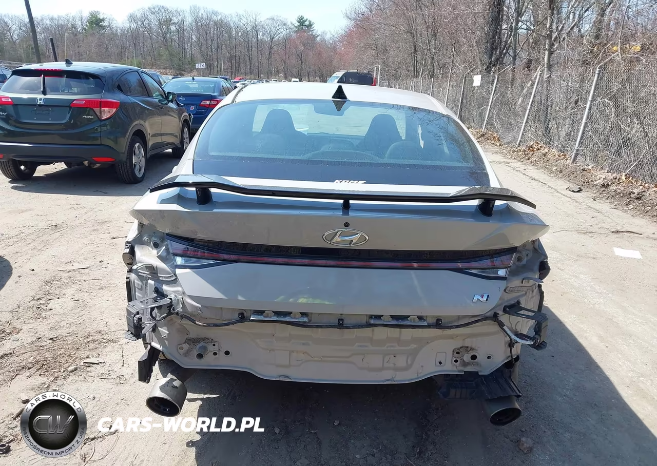 2022 Hyundai Elantra N VIN:KMHLW4AK4NU008651 - 17