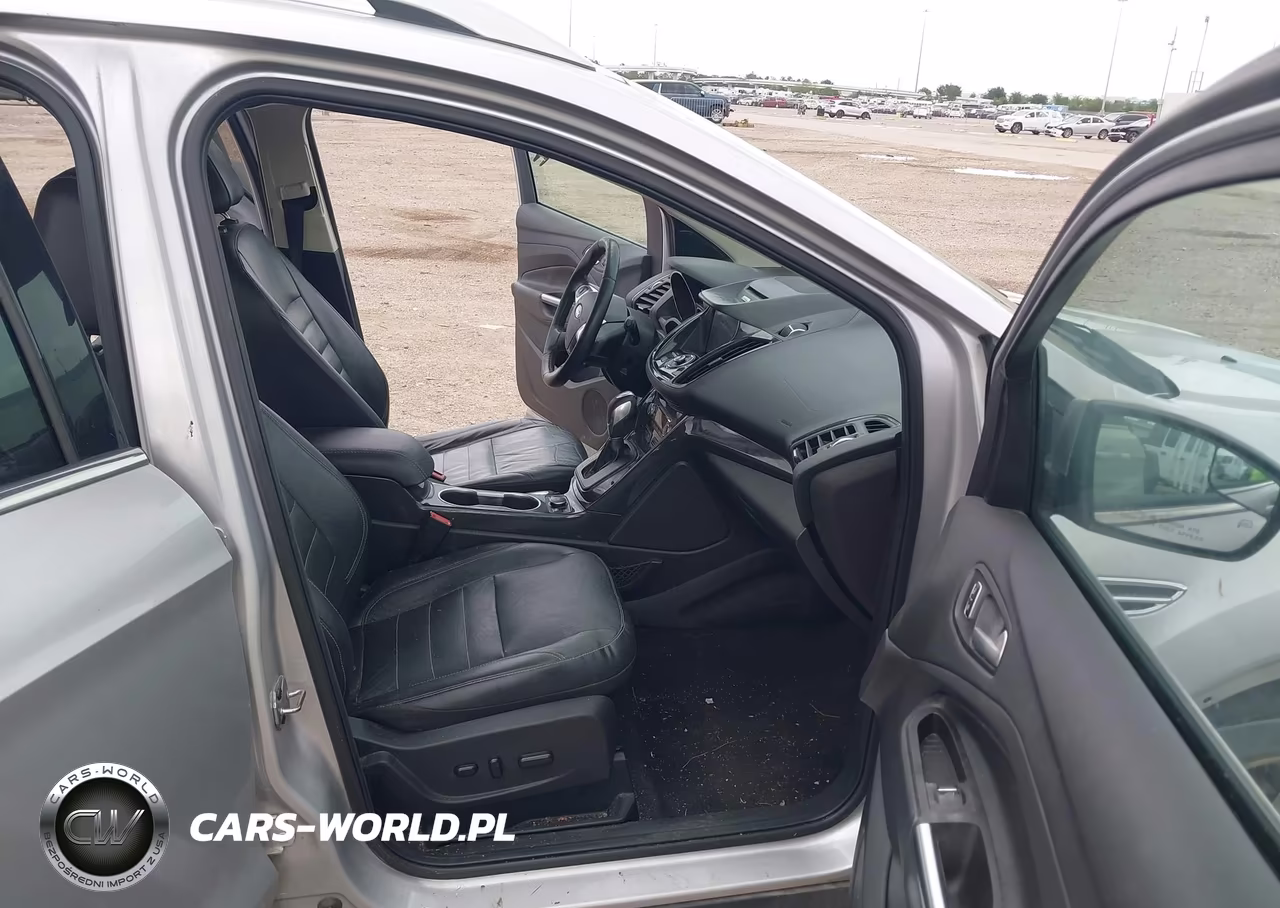 2016 Ford Escape Titanium VIN:1FMCU0JX9GUB43900 - 5