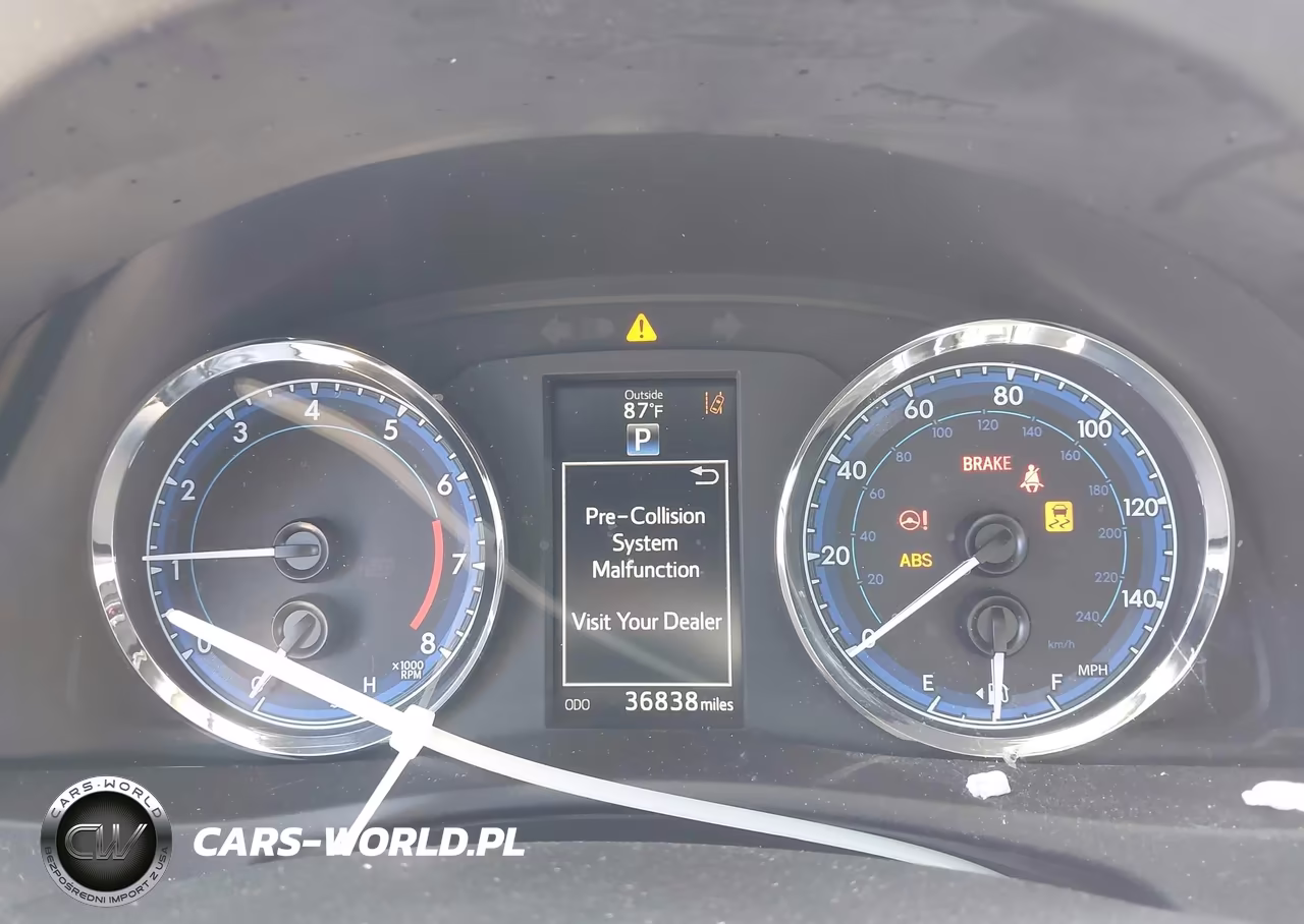 2017 Toyota Corolla Se VIN:5YFBURHE2HP626801 - 7