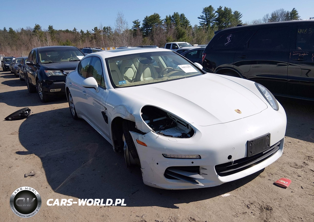 2014 Porsche Panamera 4
