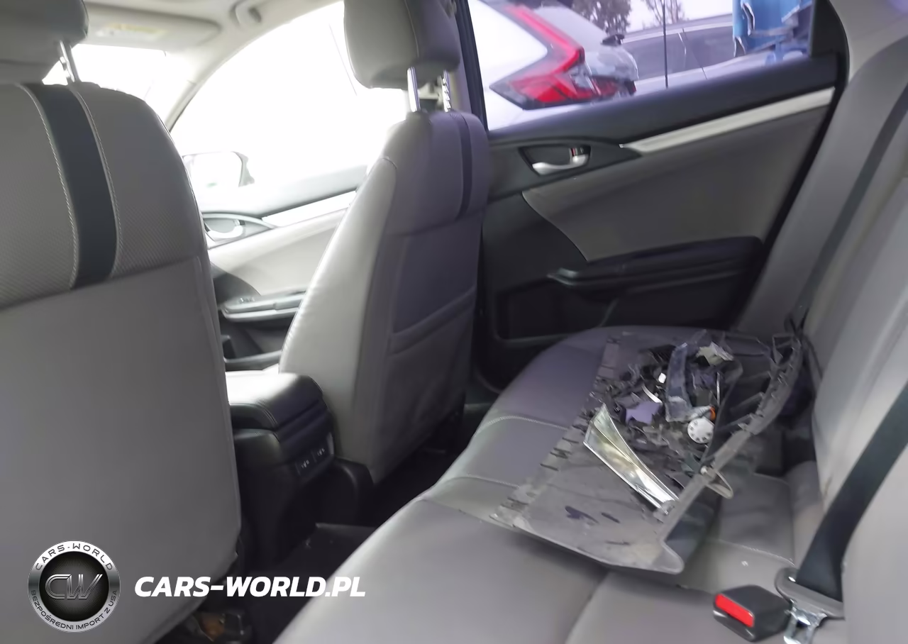 2018 Honda Civic Touring VIN:JHMFC1F99JX017982 - 18