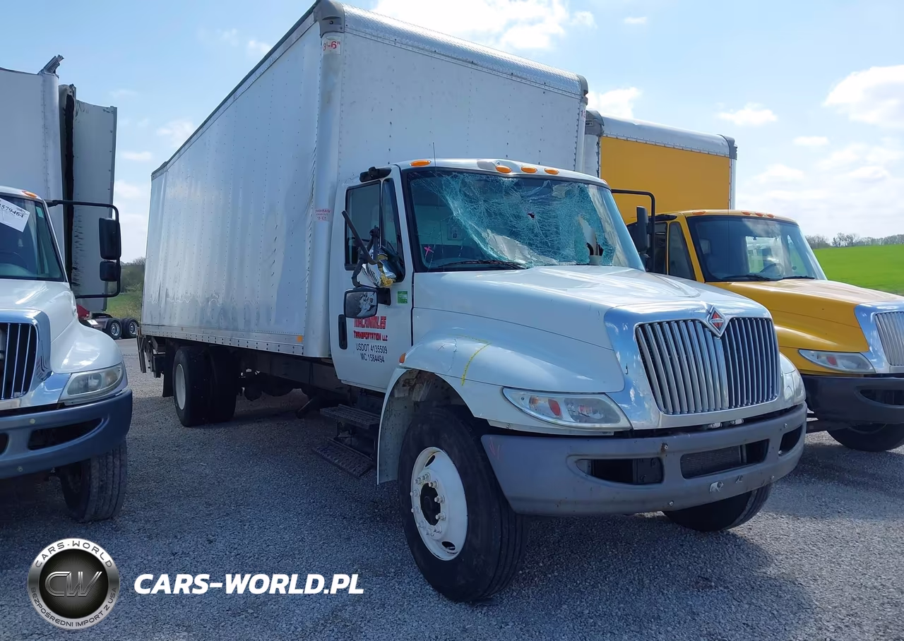 2019 International Durastar 4300