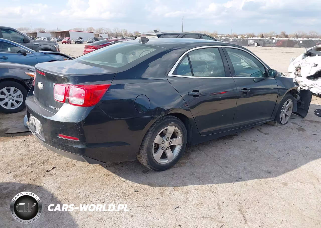 2014 Chevrolet Malibu Ls VIN:1G11B5SL0EF242867 - 4