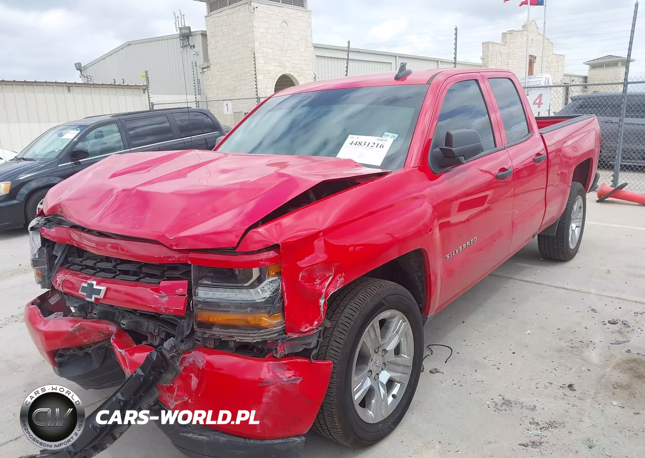 2017 Chevrolet Silverado 1500 Custom VIN:1GCRCPEC5HZ340519 - 2