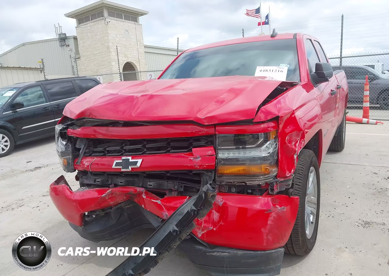 2017 Chevrolet Silverado 1500 Custom VIN:1GCRCPEC5HZ340519 - 6