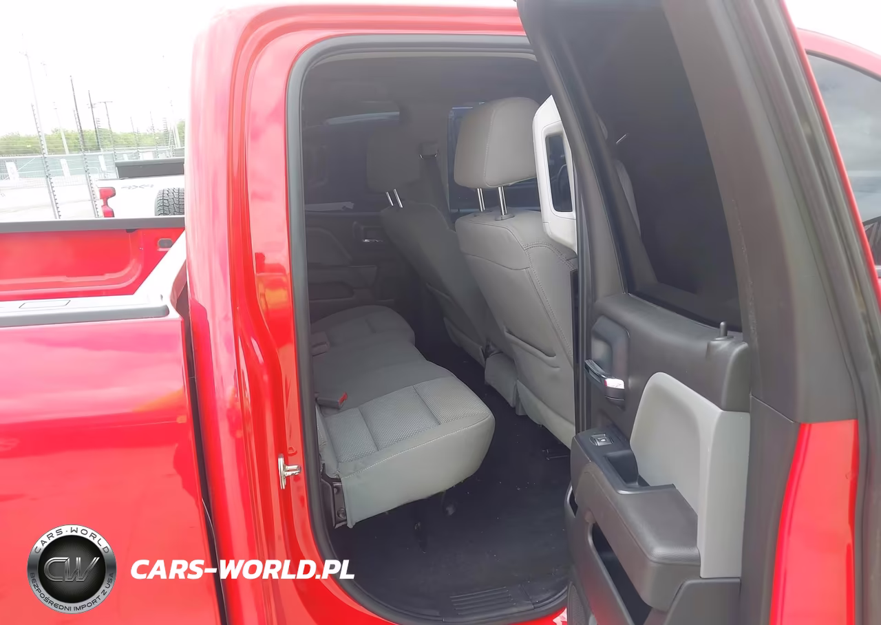 2017 Chevrolet Silverado 1500 Custom VIN:1GCRCPEC5HZ340519 - 8