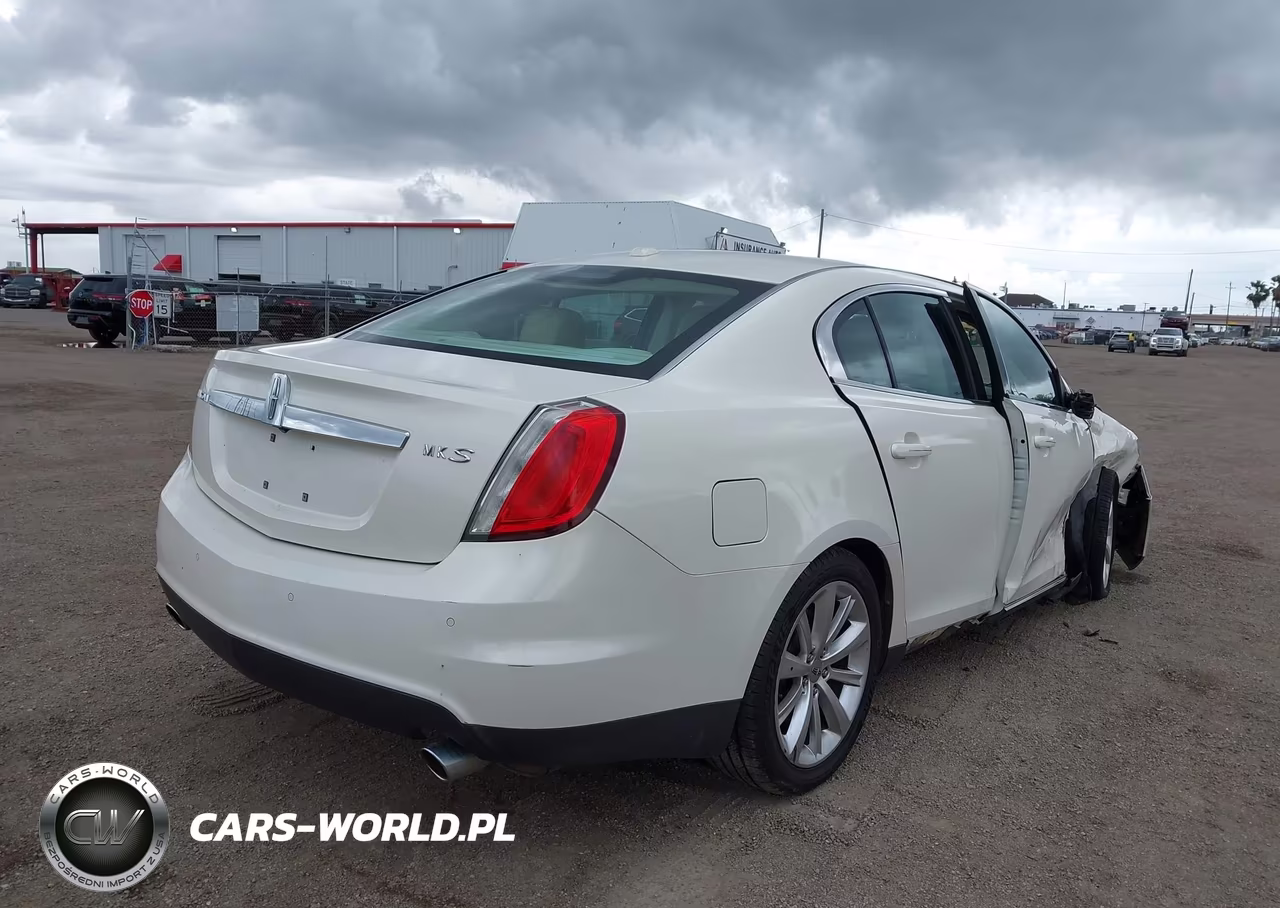2009 Lincoln Mks VIN:1LNHM93R09G633930 - 4