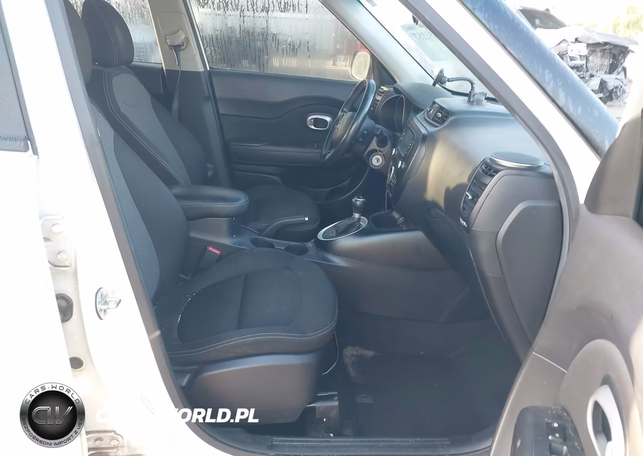 2017 Kia Soul + VIN:KNDJP3A53H7435416 - 5