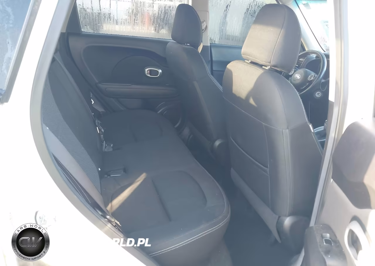 2017 Kia Soul + VIN:KNDJP3A53H7435416 - 8