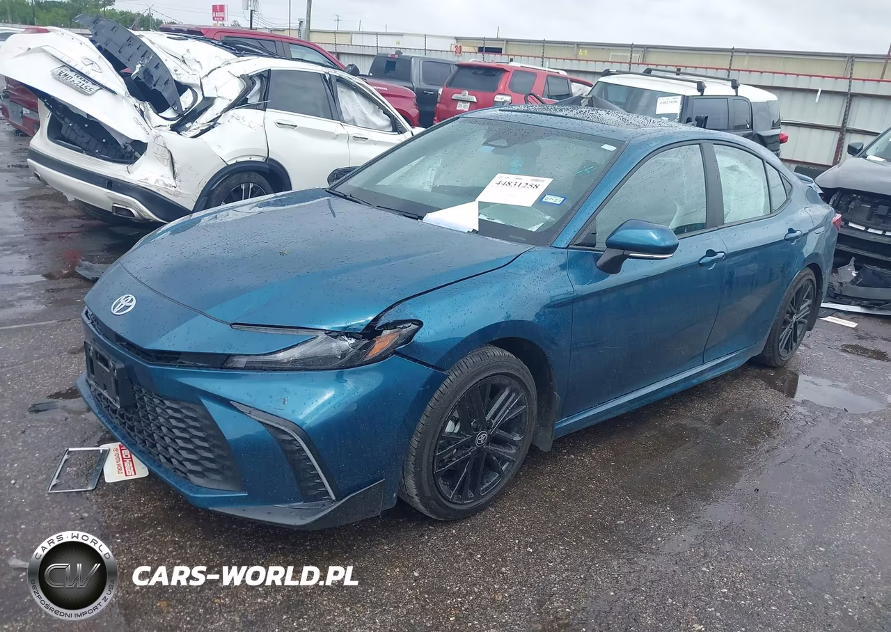2025 Toyota Camry Se VIN:4T1DAACK0SU626690 - 2