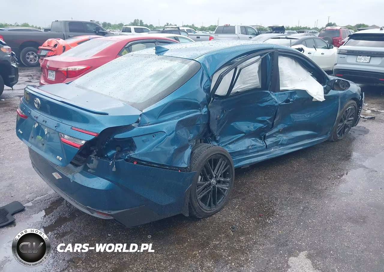 2025 Toyota Camry Se VIN:4T1DAACK0SU626690 - 4