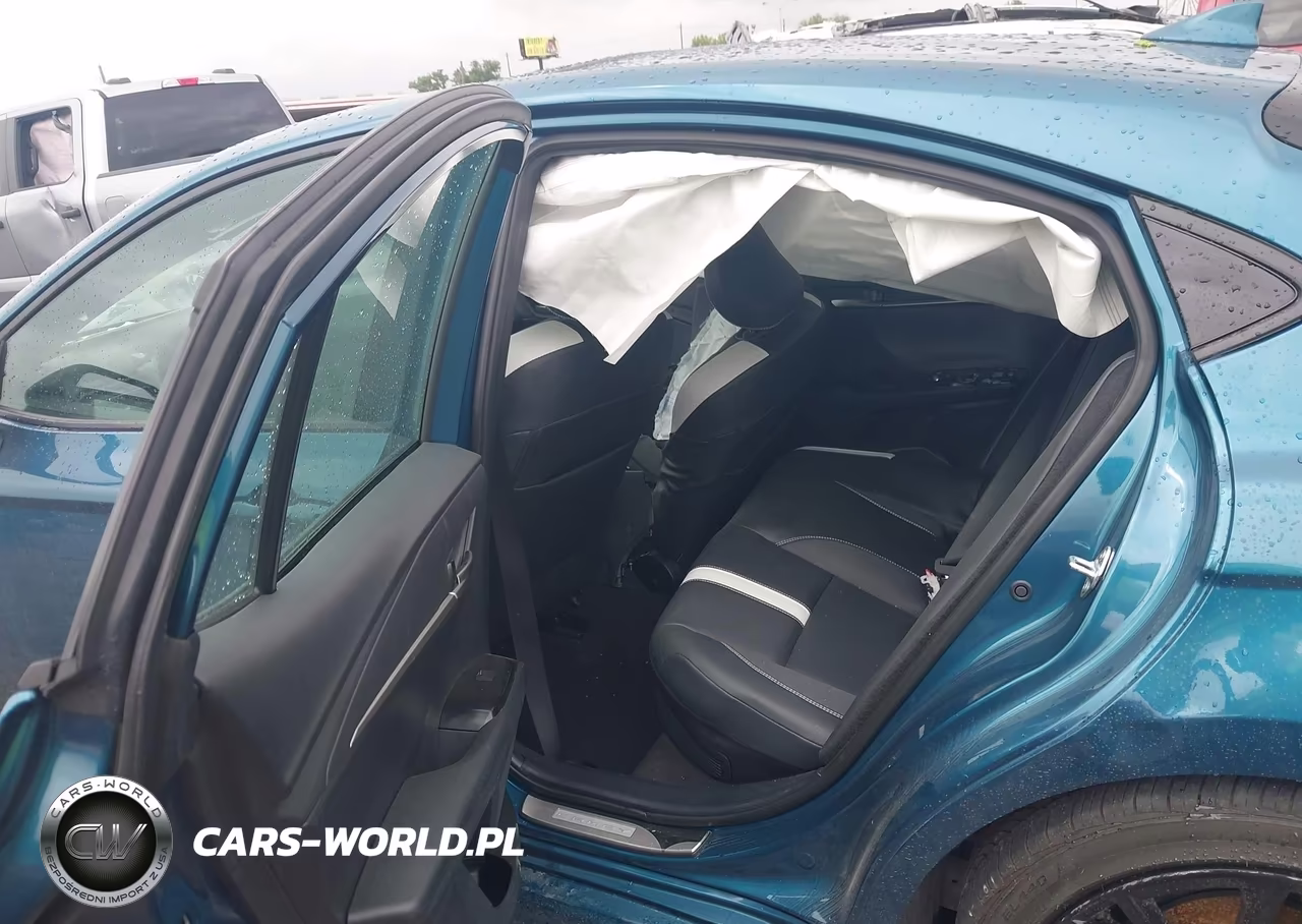 2025 Toyota Camry Se VIN:4T1DAACK0SU626690 - 8