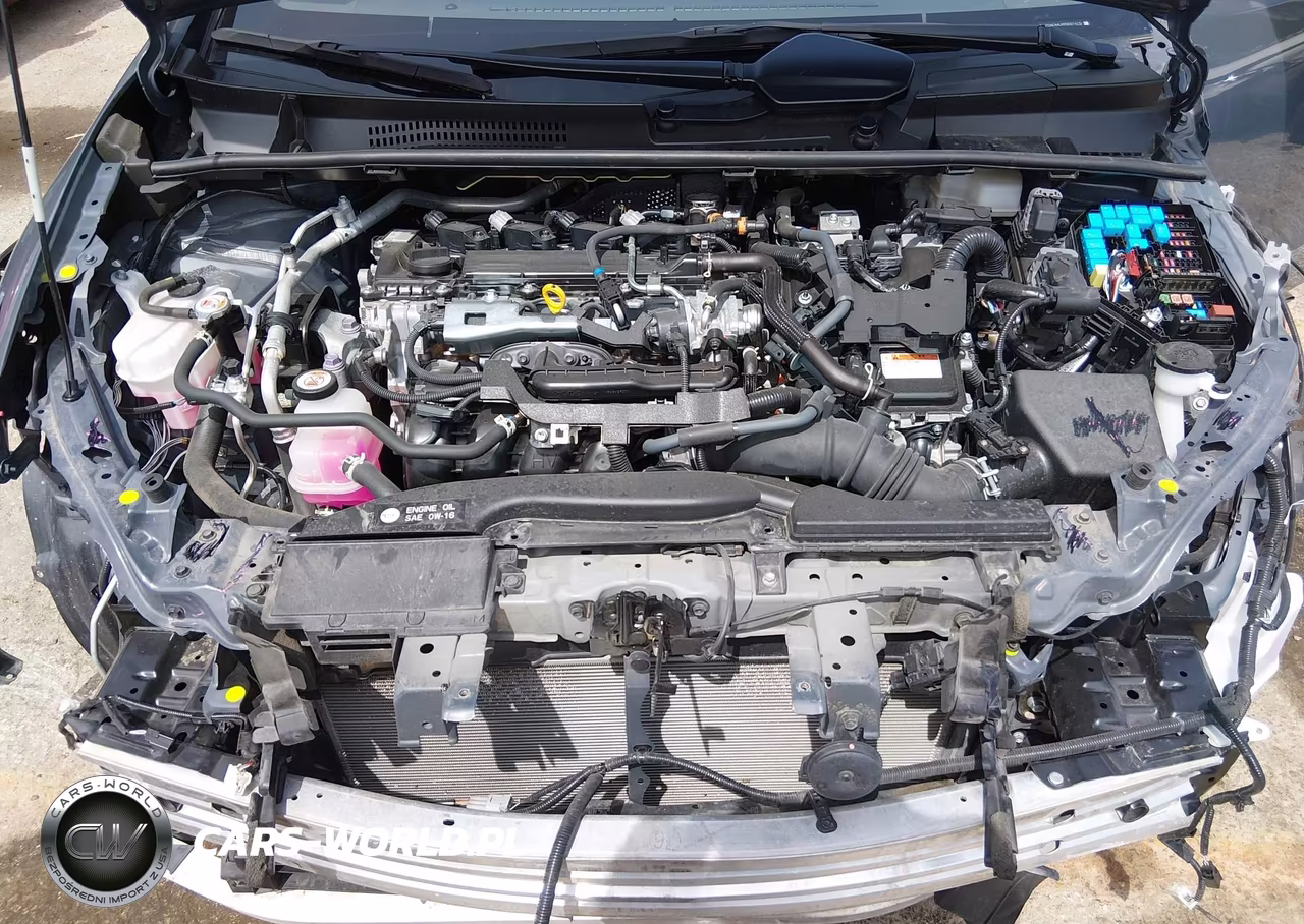 2024 Toyota Prius Le VIN:JTDACAAUXR3021615 - 10
