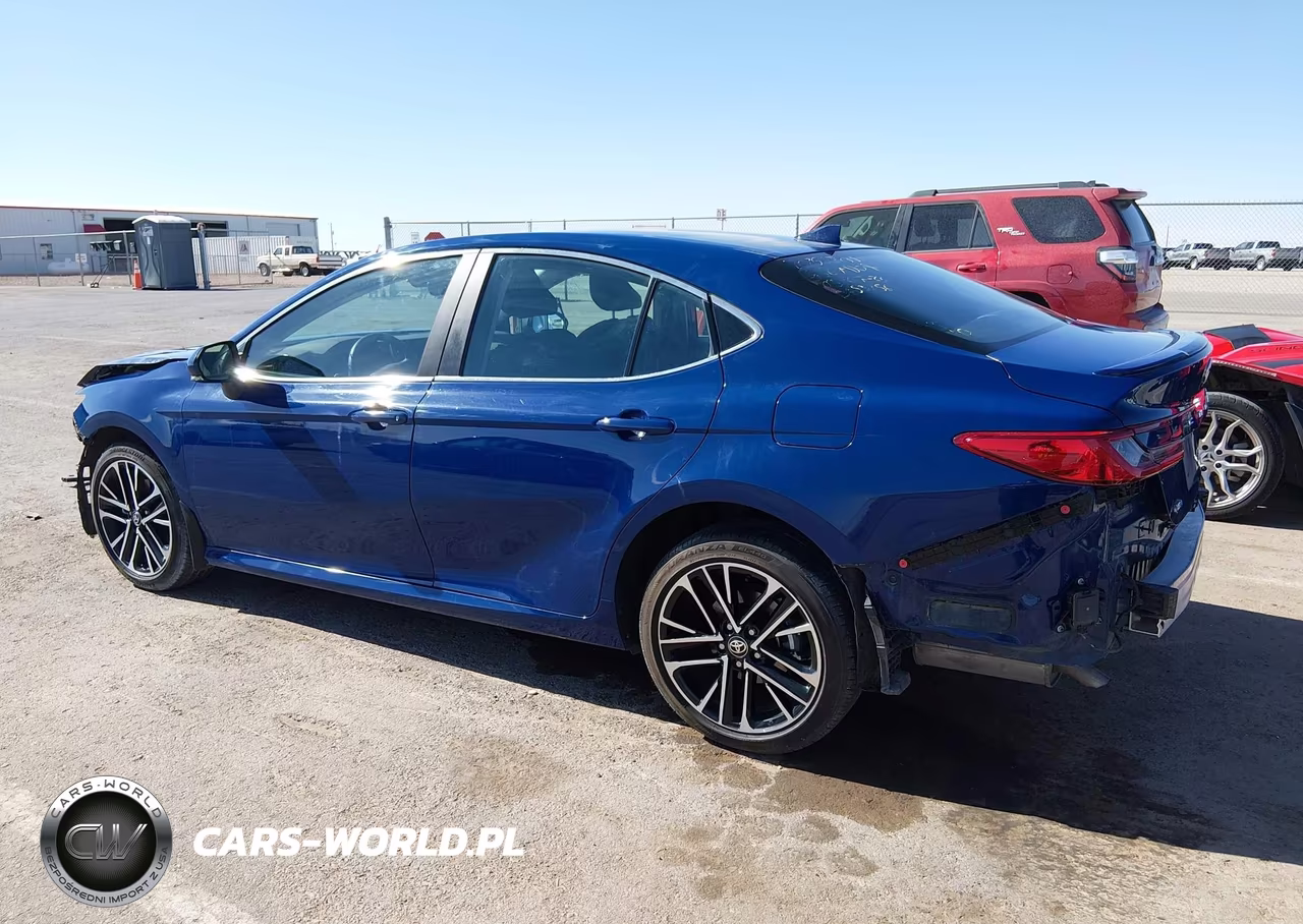 2025 Toyota Camry Xle VIN:4T1DAACK1SU009332 - 15
