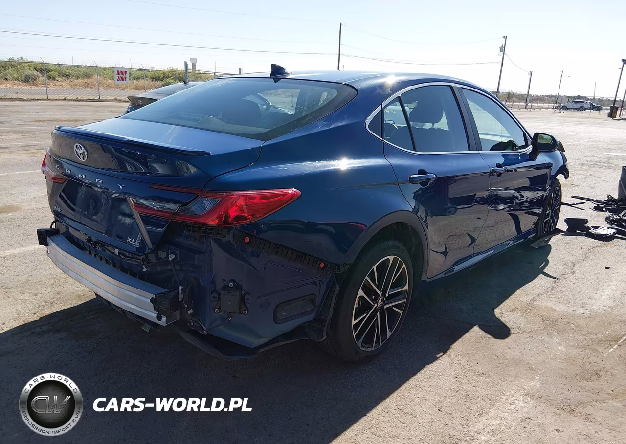 2025 Toyota Camry Xle VIN:4T1DAACK1SU009332 - 4